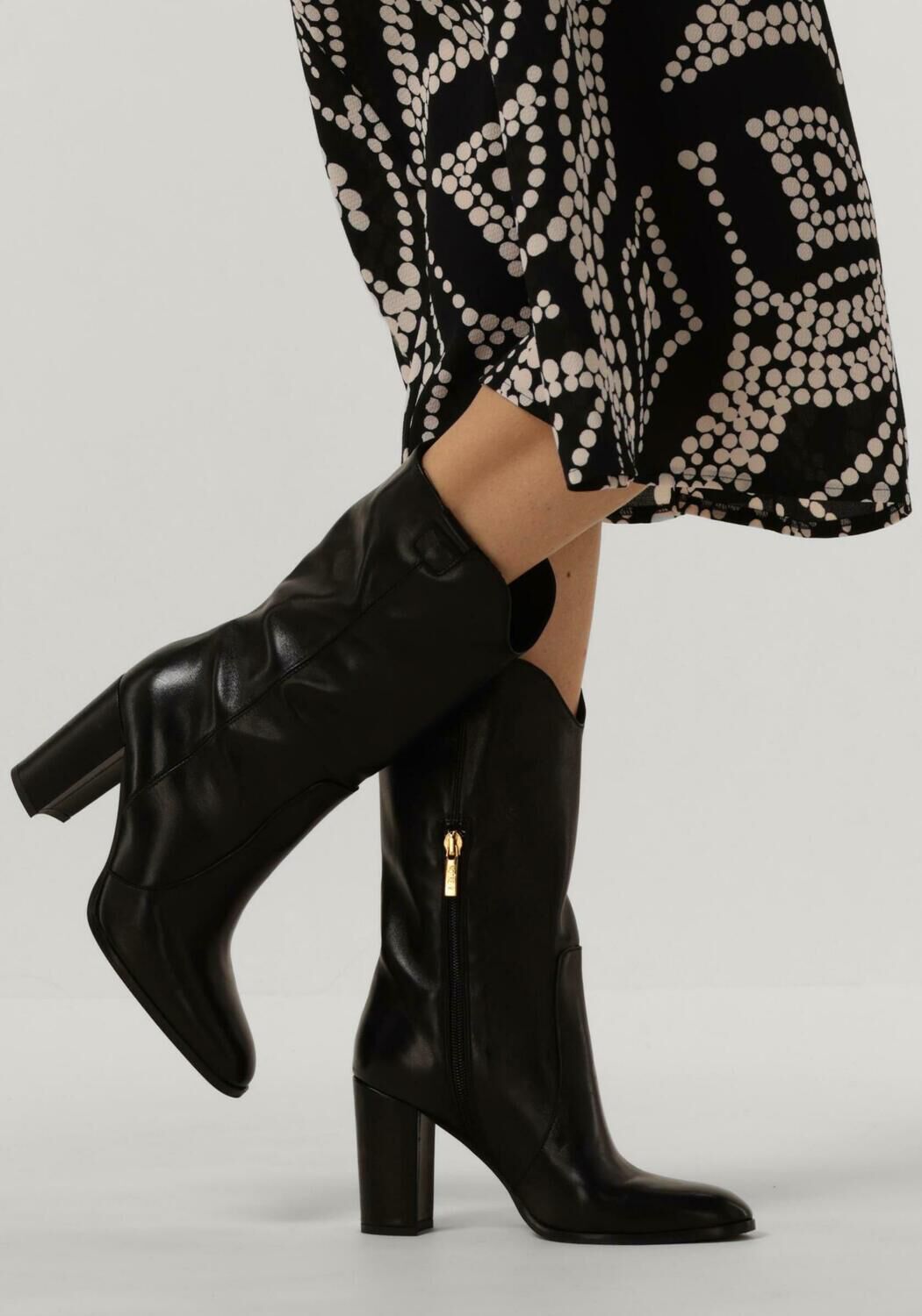 NOTRE-V Bottes hautes AR142 en noir - large