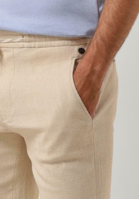 CAST IRON Pantalon courte CHINO SHORTS WAFFLE STRUCTURE en beige - large