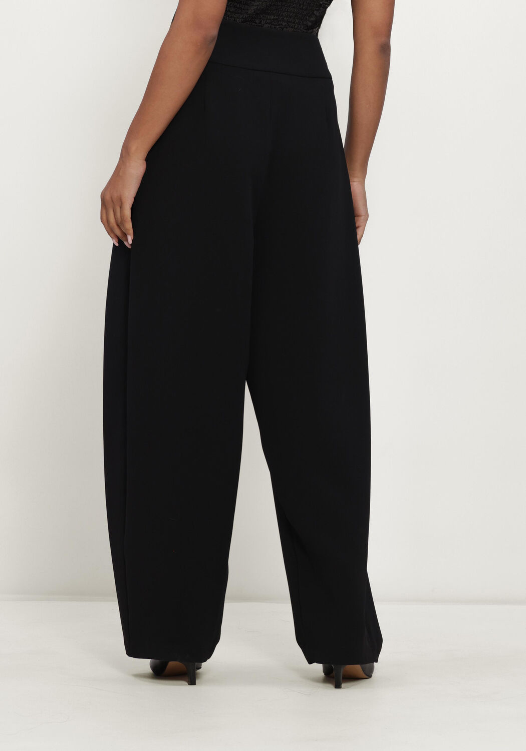 Zwarte NOTRE-V Wijde broek NV-ISABEAU - large