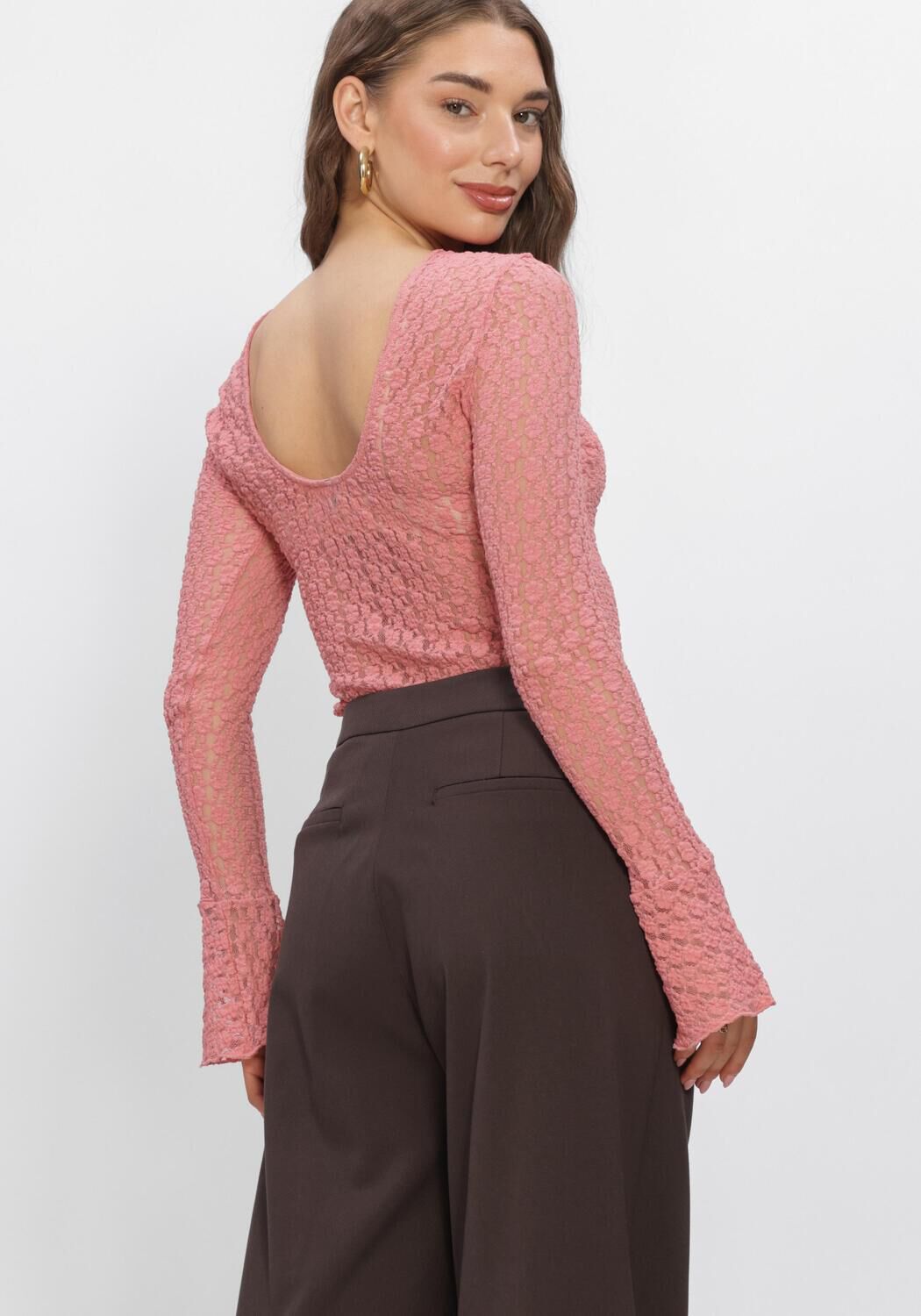 DANTE6 GIVA LACE LAYERING TOP Hauts & T-shirts en rose - large