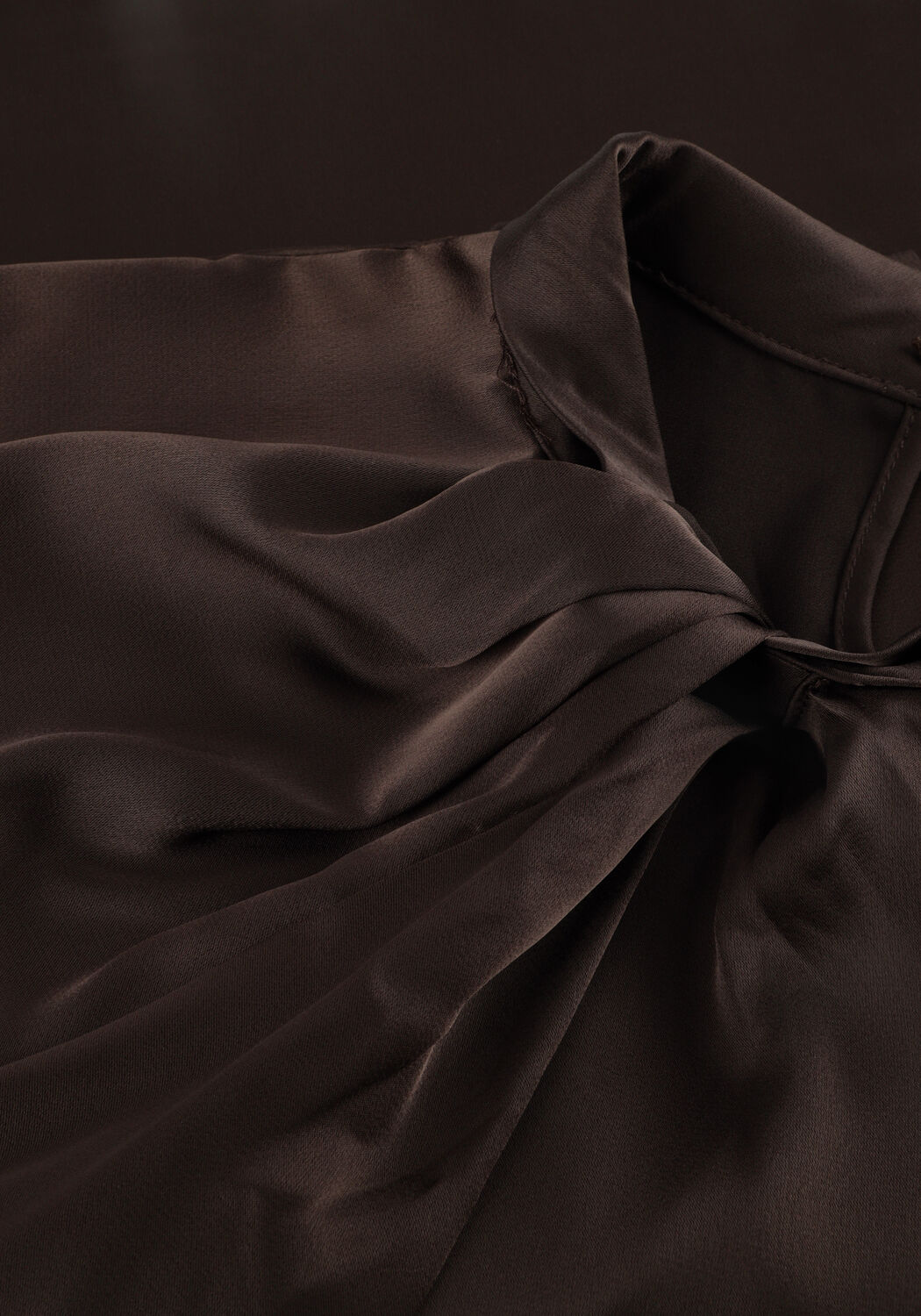 Bruine NEO NOIR  FLEUR DRAPY SATIN BLOUSE - large