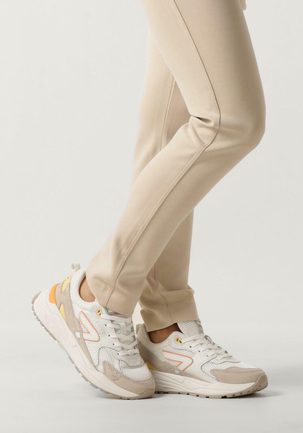 Witte HUB Sneakers GRID-W - large