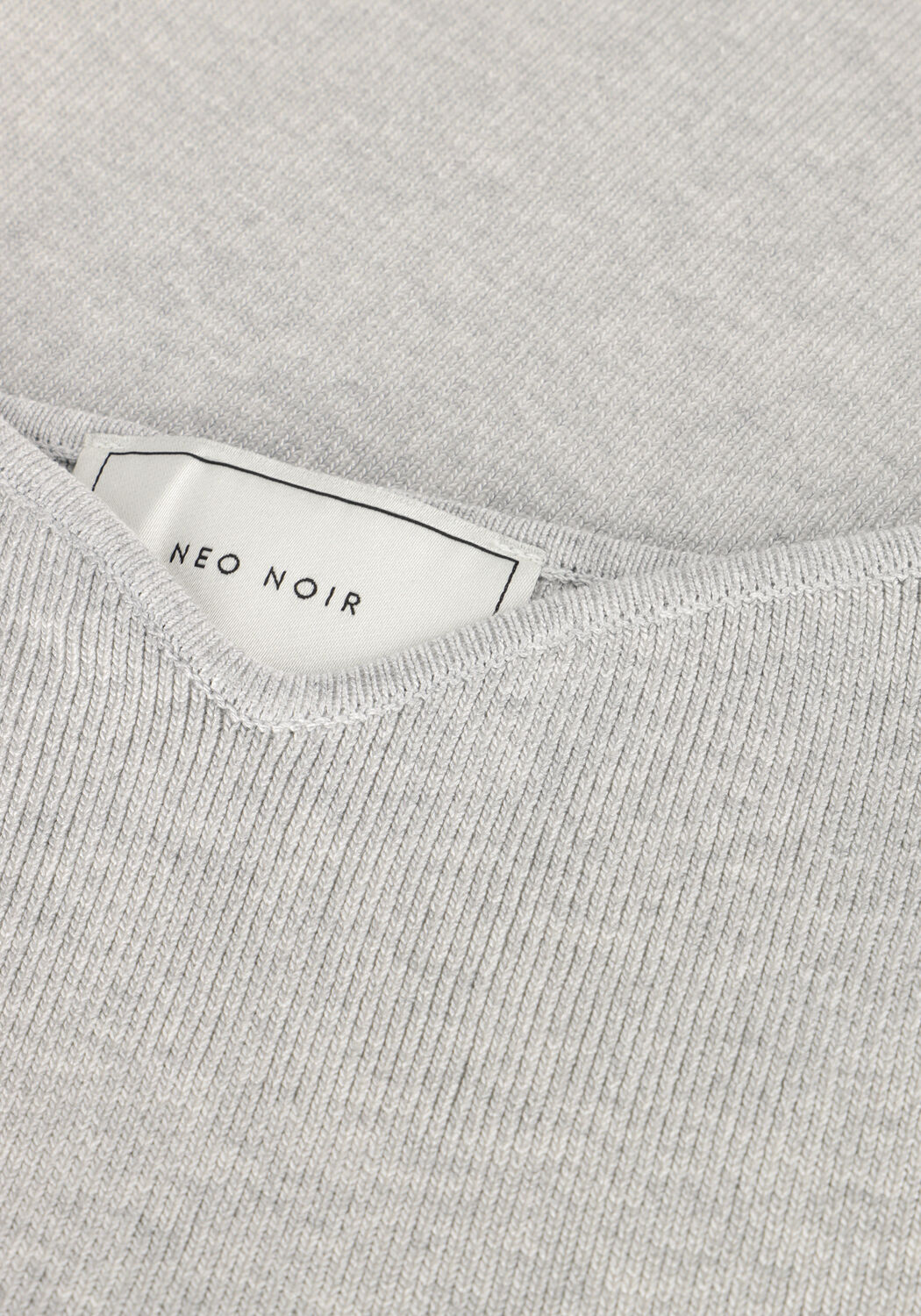 NEO NOIR Haut HANORA KNIT TOP en gris - large