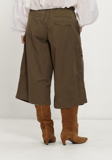 HAUTE L'AMITI&Eacute; Pantalon cargo PULL ON CARGO BERMUDAS en vert - large