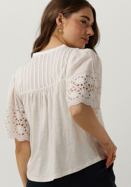 Witte RUBY TUESDAY  SALOME BLOUSE WITH HALF EMBRO SLEEVES AND ROUND NECK - large