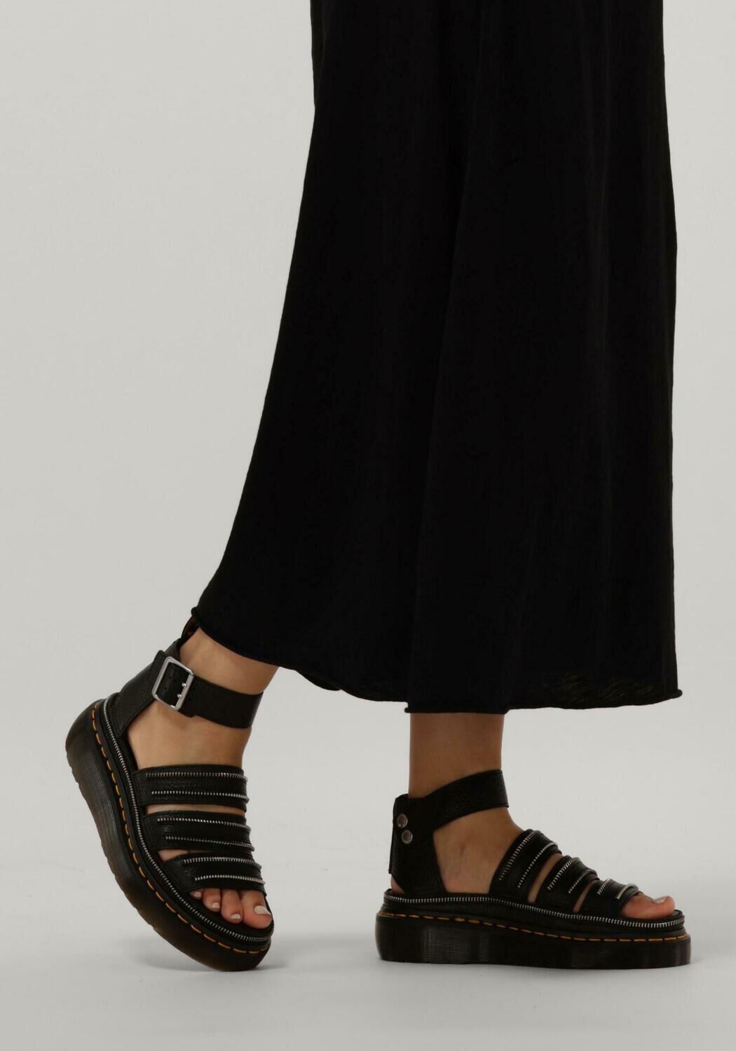 DR MARTENS CLARISSA II QUAD Sandales en noir Omoda