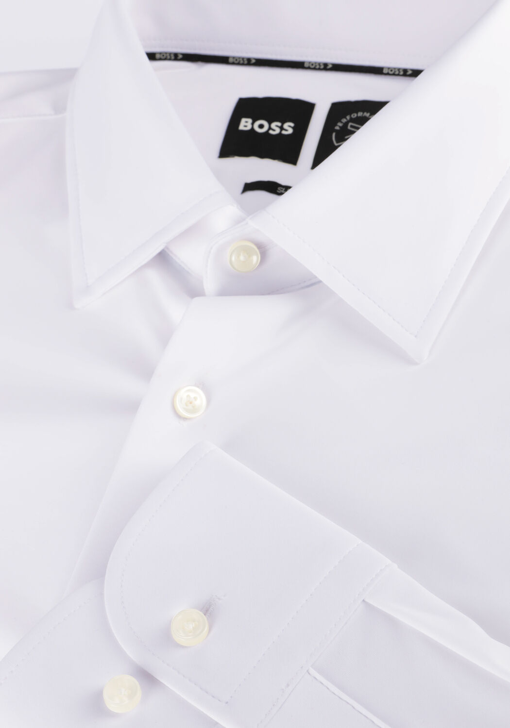 BOSS BLACK Chemise classique P-HANK-KENT-C1-222 en blanc - large