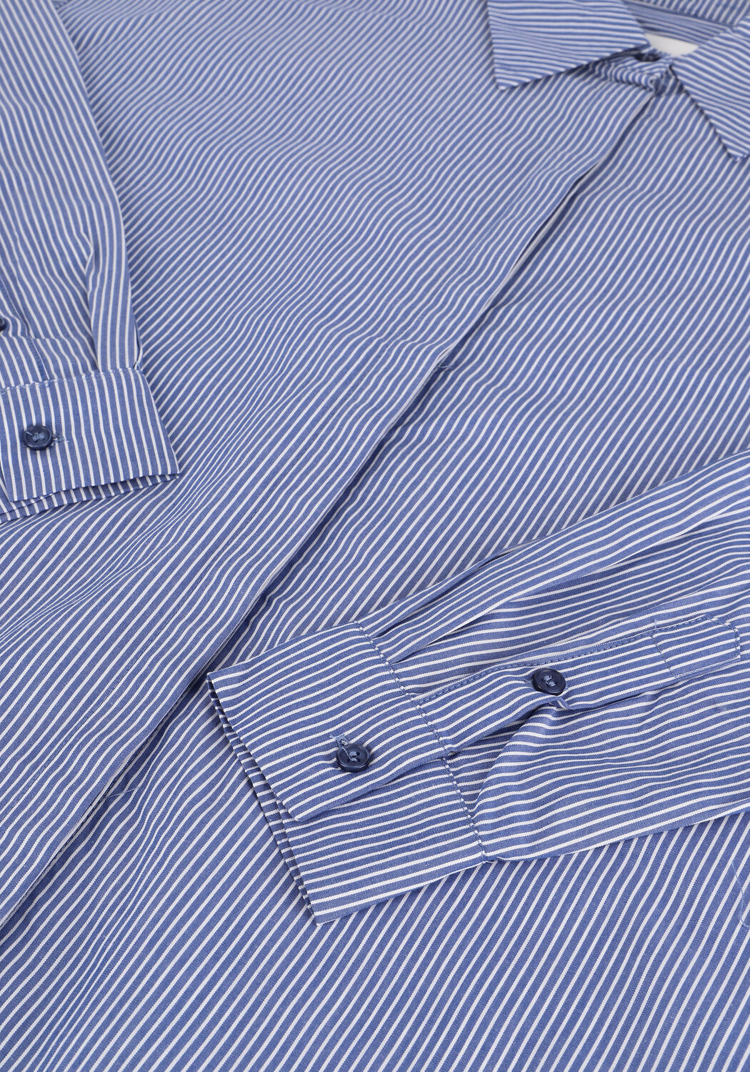 MY ESSENTIAL WARDROBE 03 THE SHIRT Blouses en bleu - large