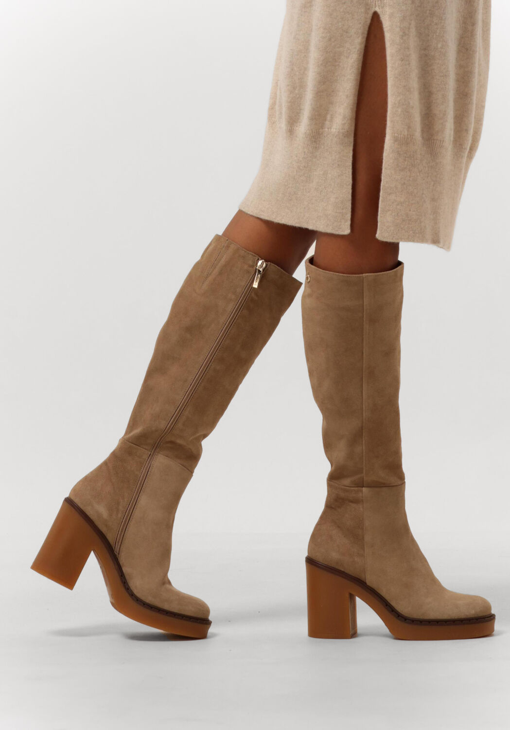 Taupe NOTRE V 32290 Omoda