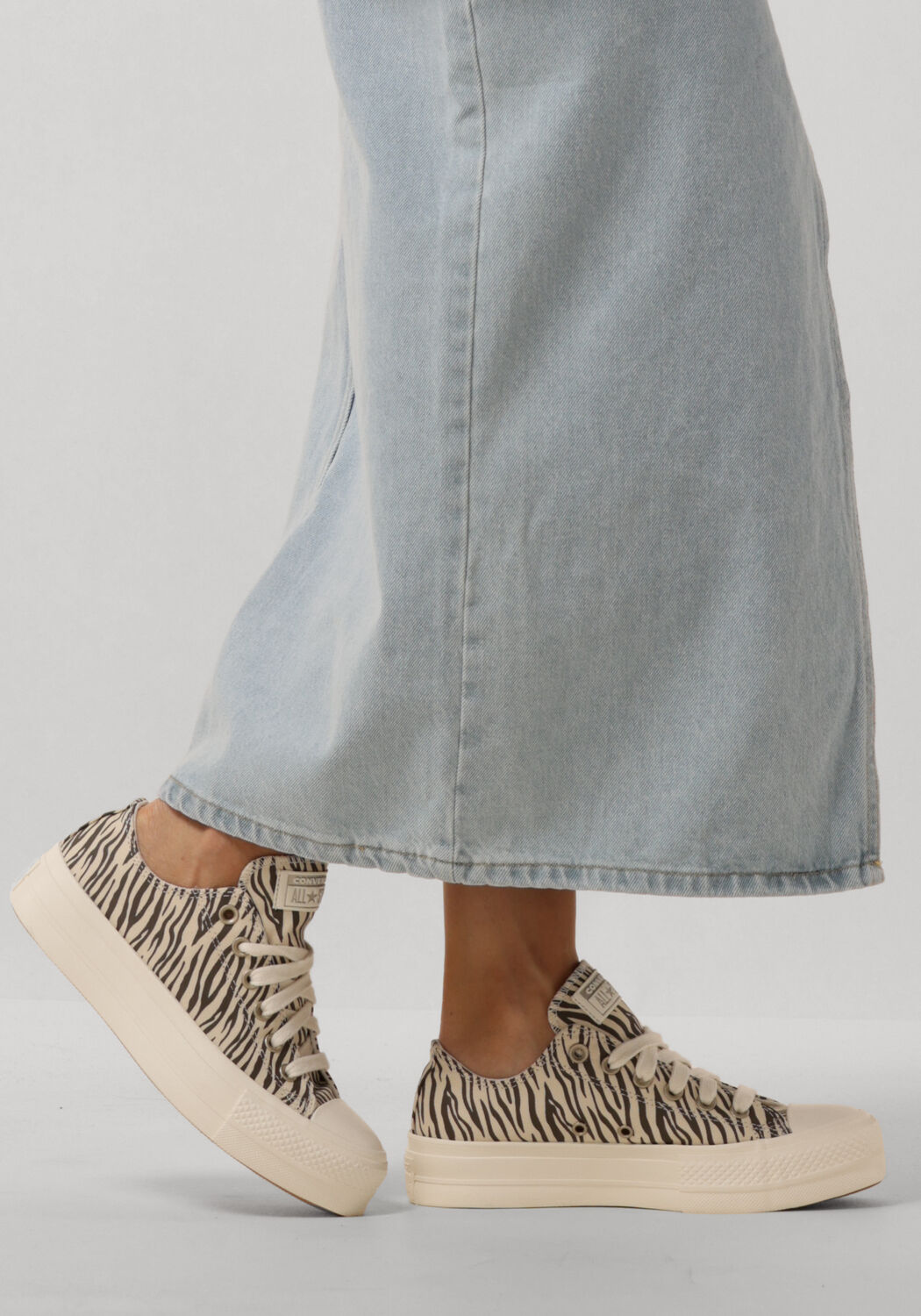 Grijze CONVERSE Sneakers CHUCK TAYLOR ALL STAR LOW - large