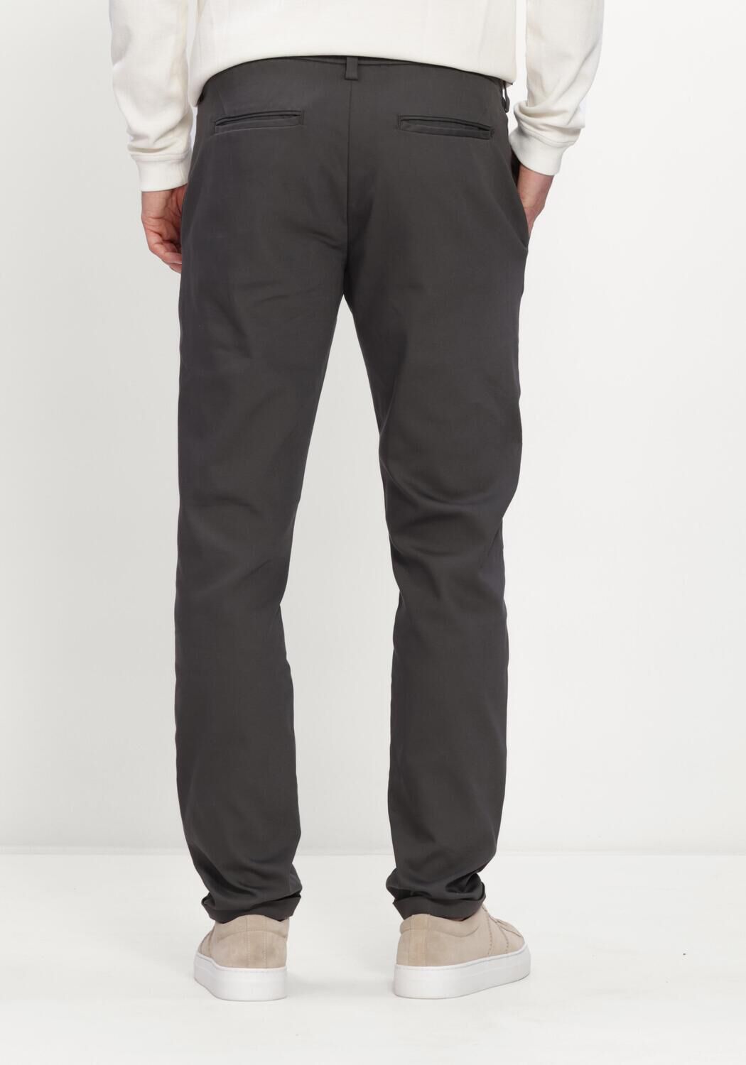 Donkergrijze CAST IRON Broeken/jumpsuits CYLAS TAPERED CHINO MEGDA POWER - large