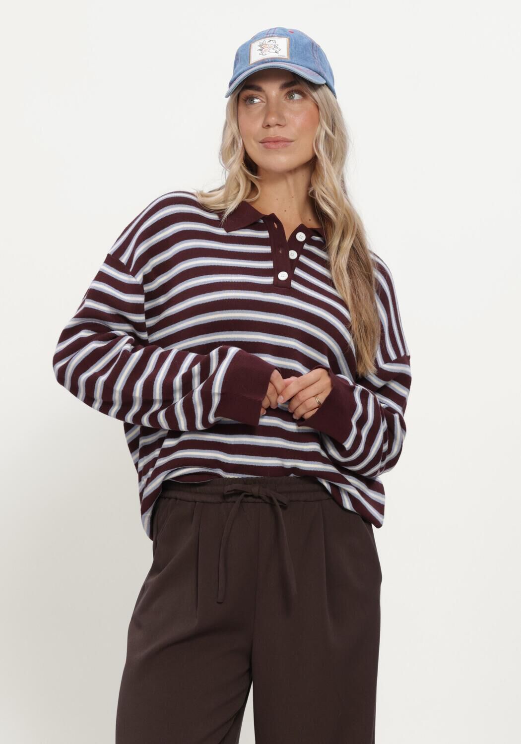 BOII STUDIOS Pull ADANNE Bordeaux - large