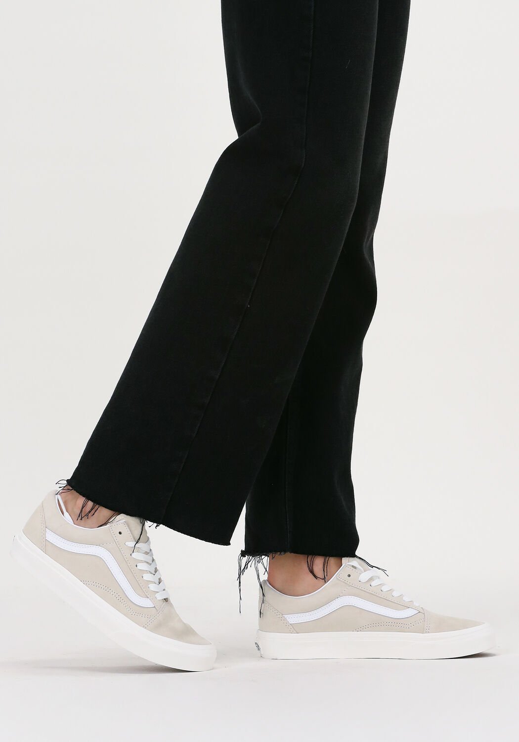 Beige VANS Sneakers UA OLD SKOOL W Omoda