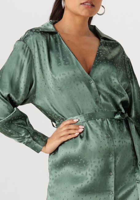 ANOTHER LABEL Robe midi NOEL DRESS L/S en vert - large