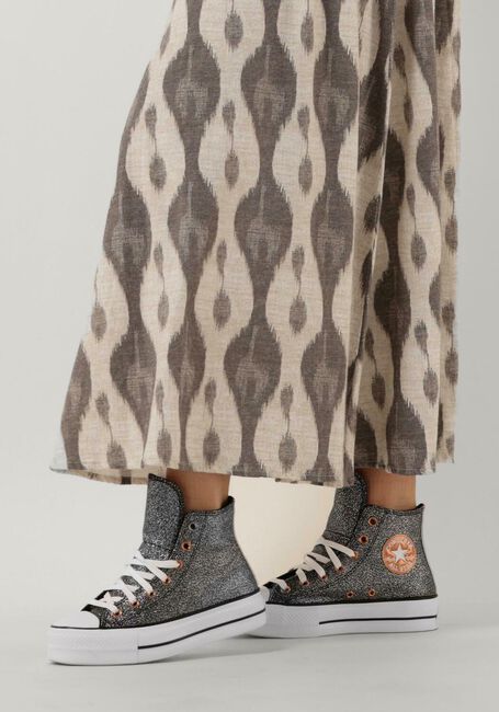 Zilveren CONVERSE Sneakers CHUCK TAYLOR ALL STAR LIFT HI Zilveren CONVERSE Sneakers CHUCK TAYLOR ALL STAR LIFT HI - large