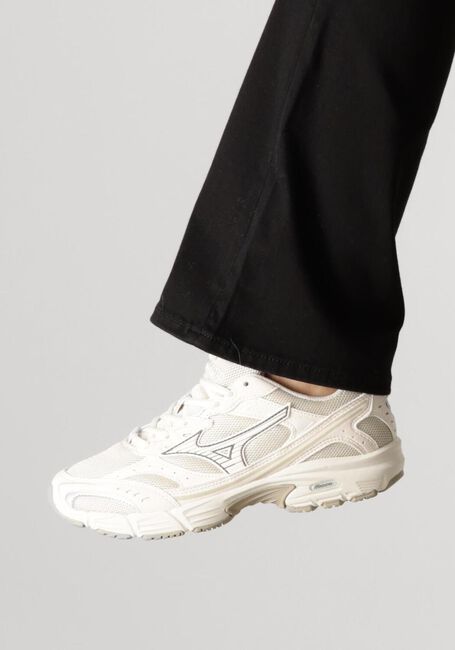 MIZUNO MXR DAMES - large