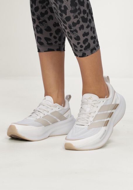 ADIDAS SUPERNOVA GLIDE W  en blanc - large