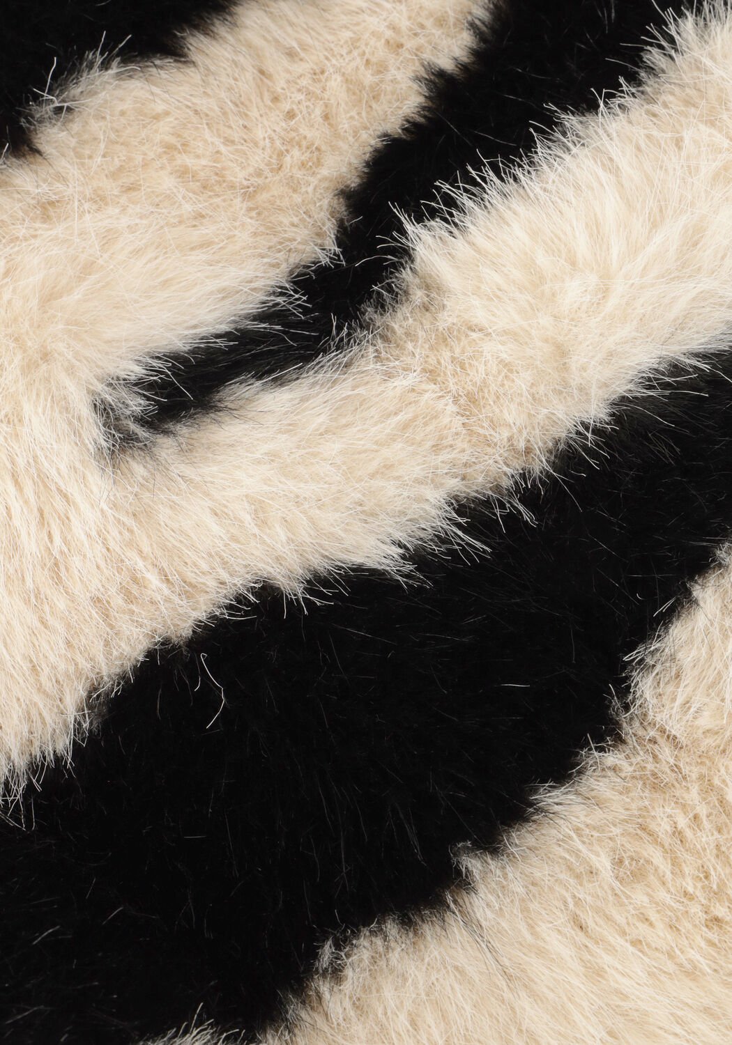 NUKUS Manteau en fausse fourrure MAGDALENA JACKET en multicolore - large