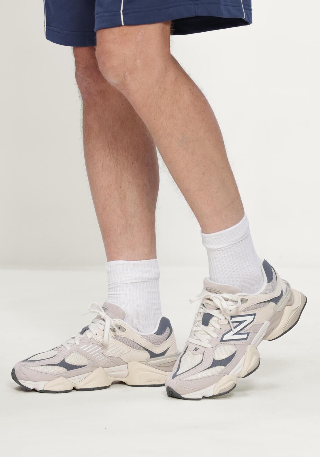 Beige NEW BALANCE Sneakers U9060 H - large