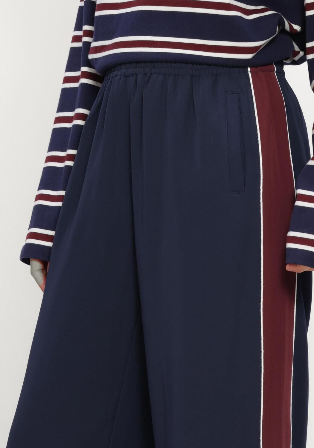 CATWALK JUNKIE Pantalon large TRACKSUIT TROUSERS WITH PIPING Bleu fonc&eacute; - large
