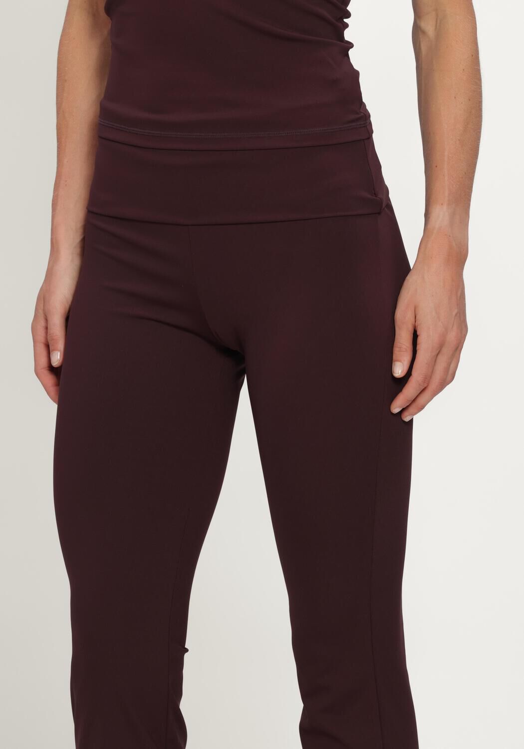 NEO NOIR Pantalon &eacute;vas&eacute; ULIANNA LEGGINGS PANTS Bordeaux - large