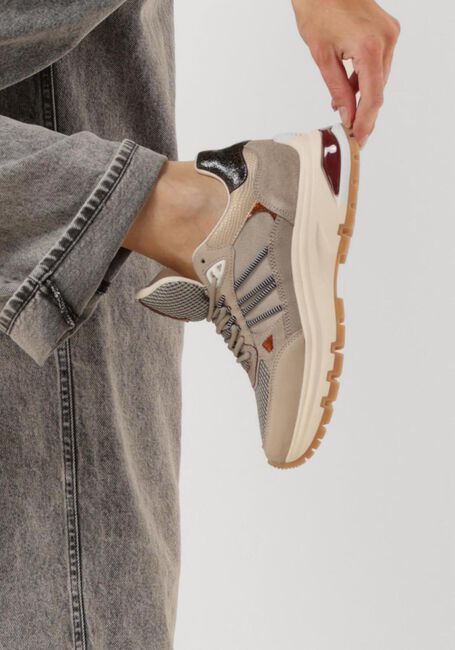 Oranje VIA VAI Sneakers LIZ DAE Oranje VIA VAI Sneakers LIZ DAE - large