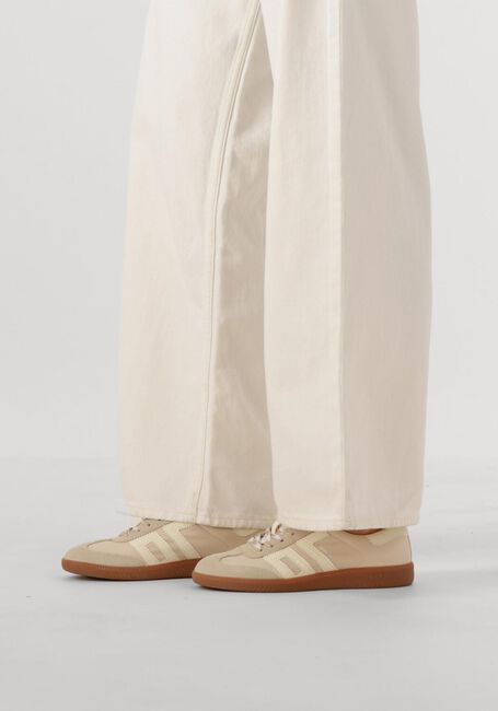 Beige BACK70 Sneakers GHOST - large