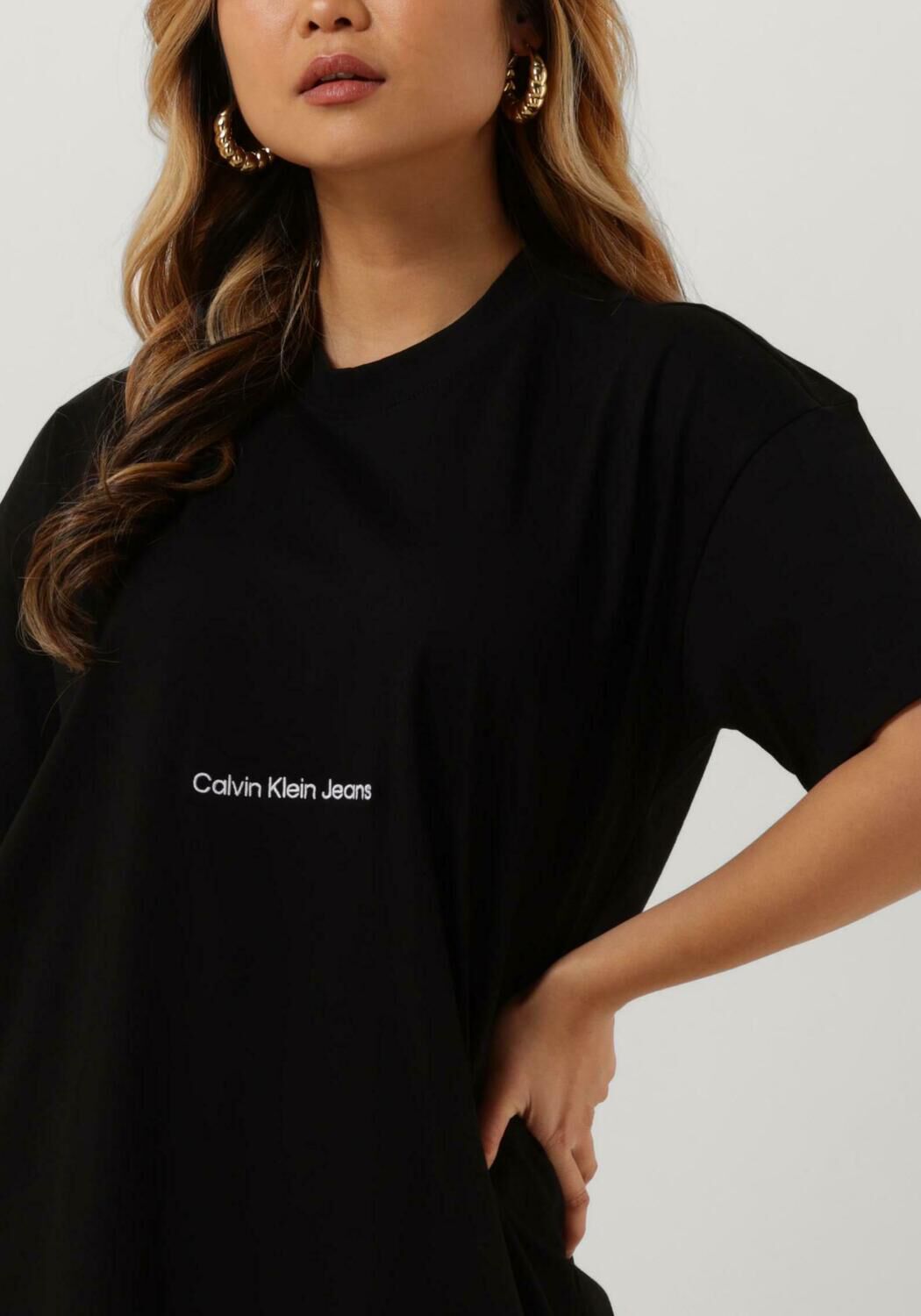 Zwarte CALVIN KLEIN Midi jurk INSTITUTIONAL LONG T SHIRT DRESS Omoda