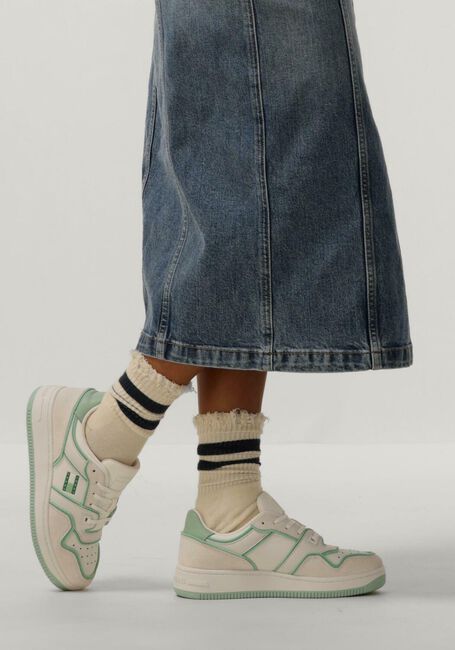 Witte TOMMY JEANS Sneakers TJW RETRO BASKET FOAM EDGE - large