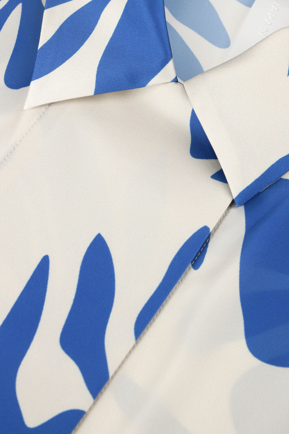 JAPAN TKY ARATANI DESSIN Blouses en bleu - large