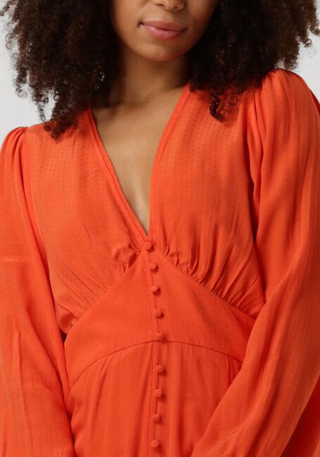 SECOND FEMALE Robe maxi EMUANUELLE SLIM DRESS en orange - large