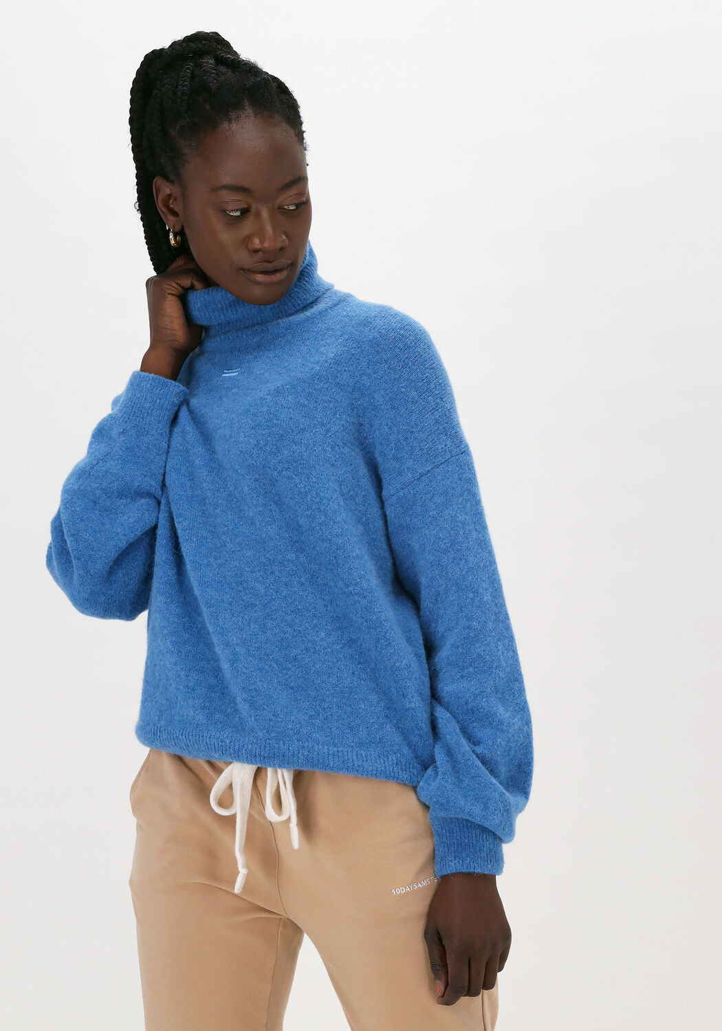 Blauwe turtleneck discount