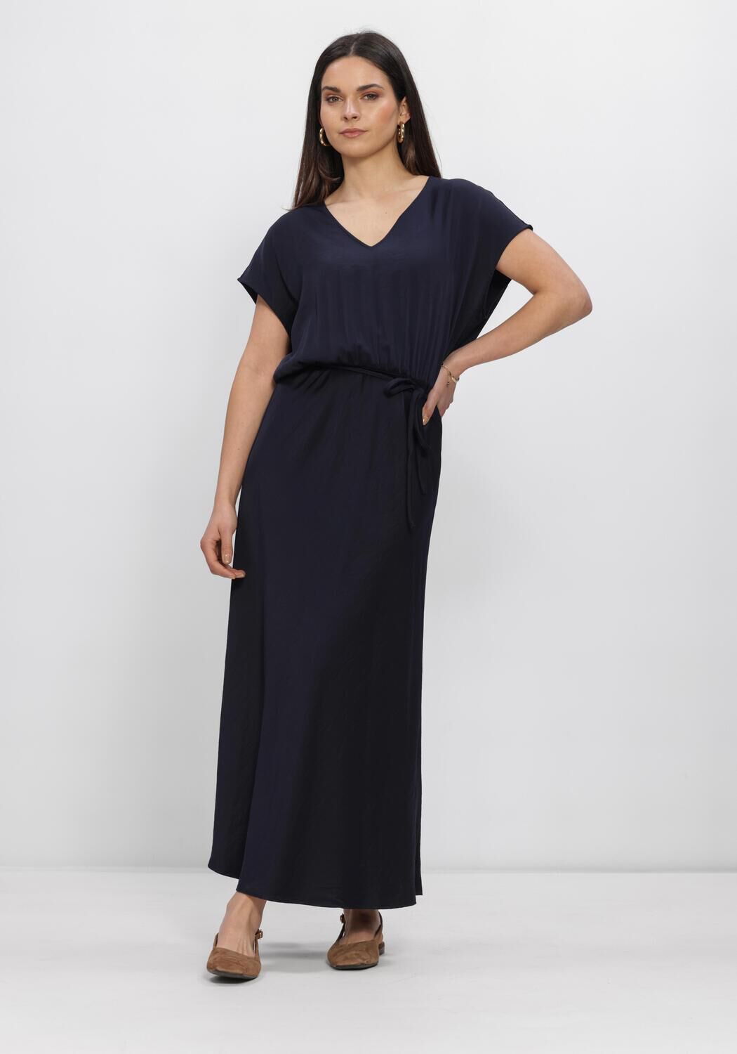 BEAUMONT Robe maxi AYMEE DRESS en bleu - large