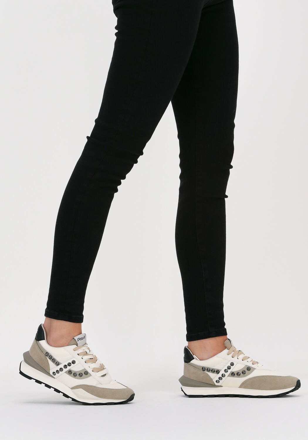 Witte ASH Sneakers SPIDER STUD - large