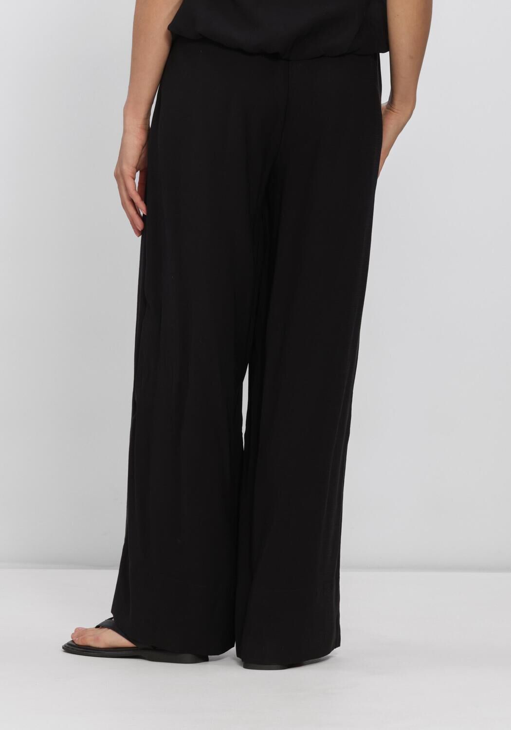 EDITED CATALEYA TROUSERS Pantalons en noir - large