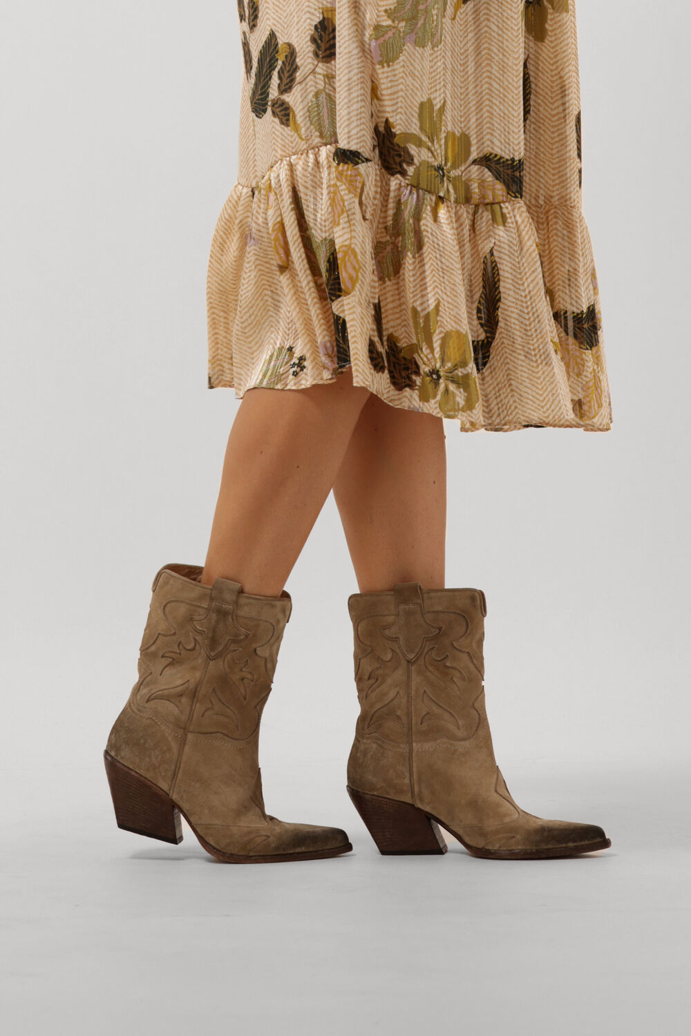 ELENA IACHI Santiags E3404 en beige - large