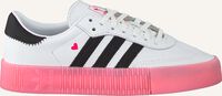 Witte ADIDAS Lage sneakers SAMBAROSE - medium