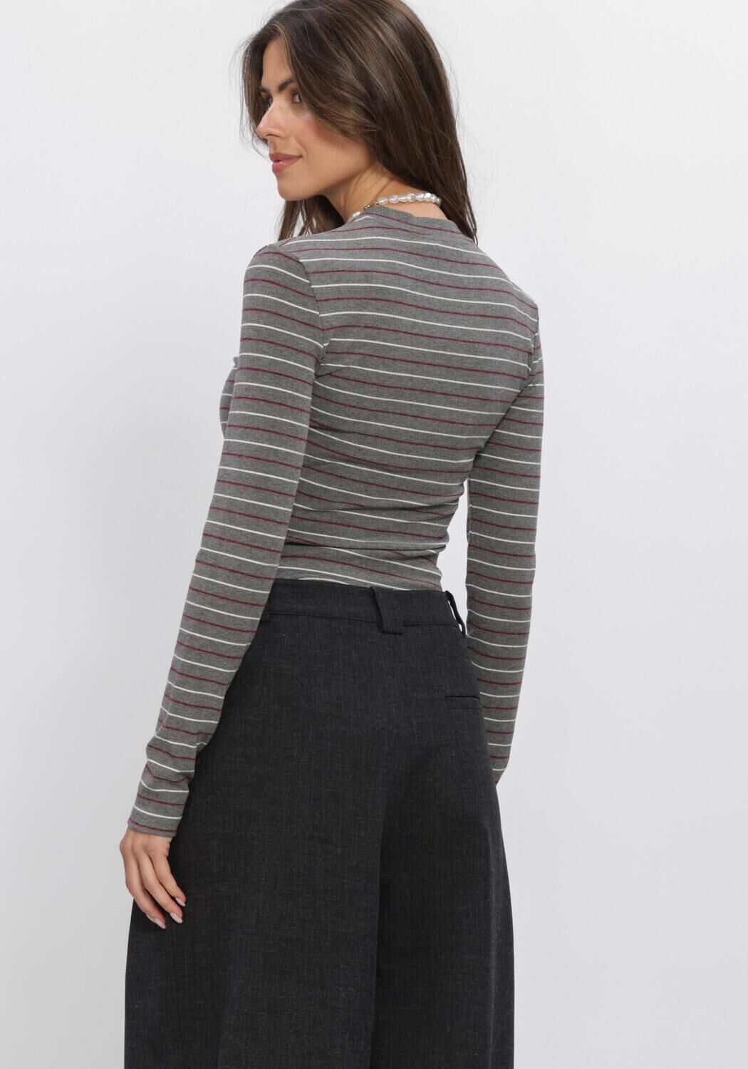 Grijze ELEH Top EFW260213 - large