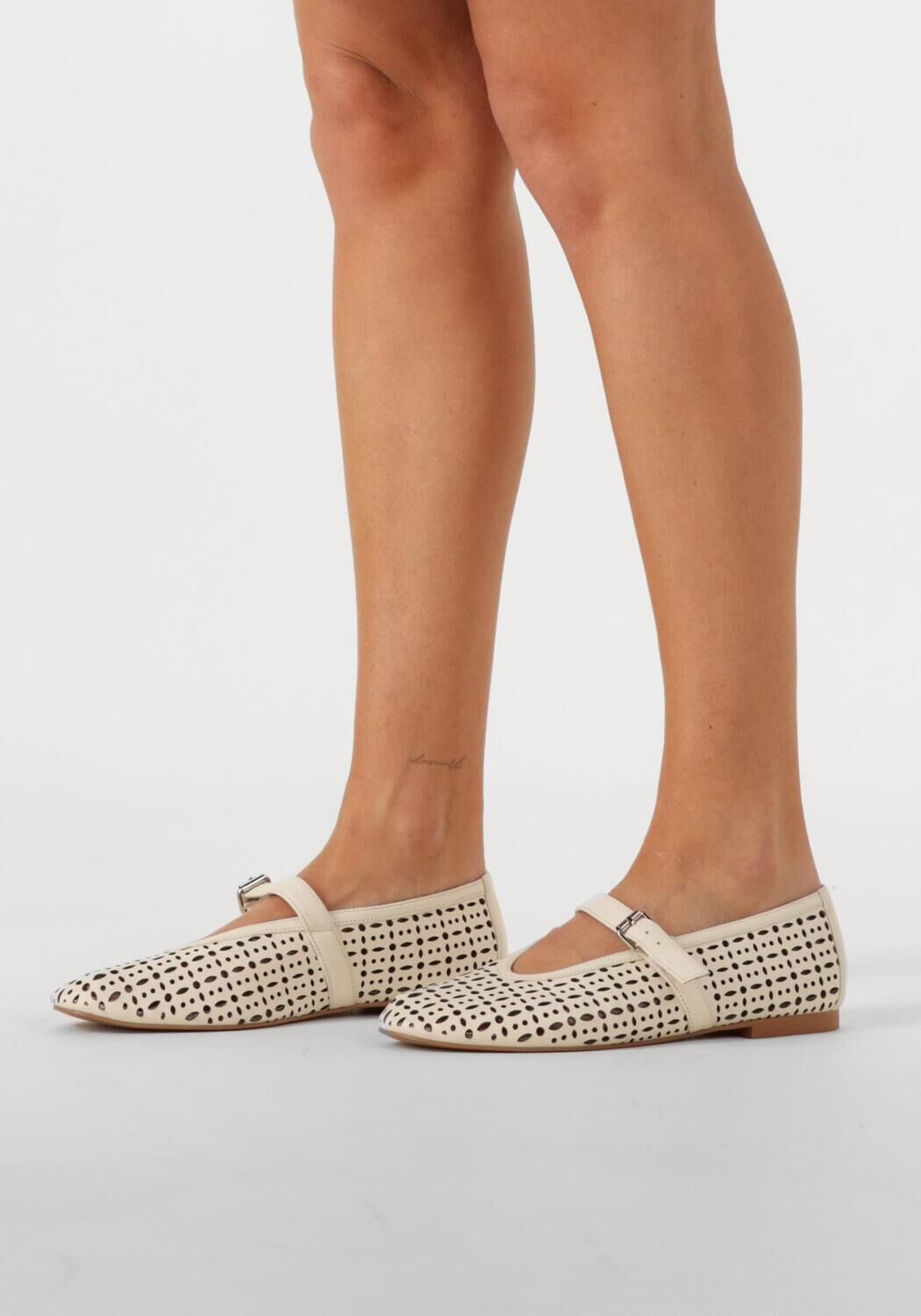 BIBI LOU 604Z28VK Ballerines en blanc - large