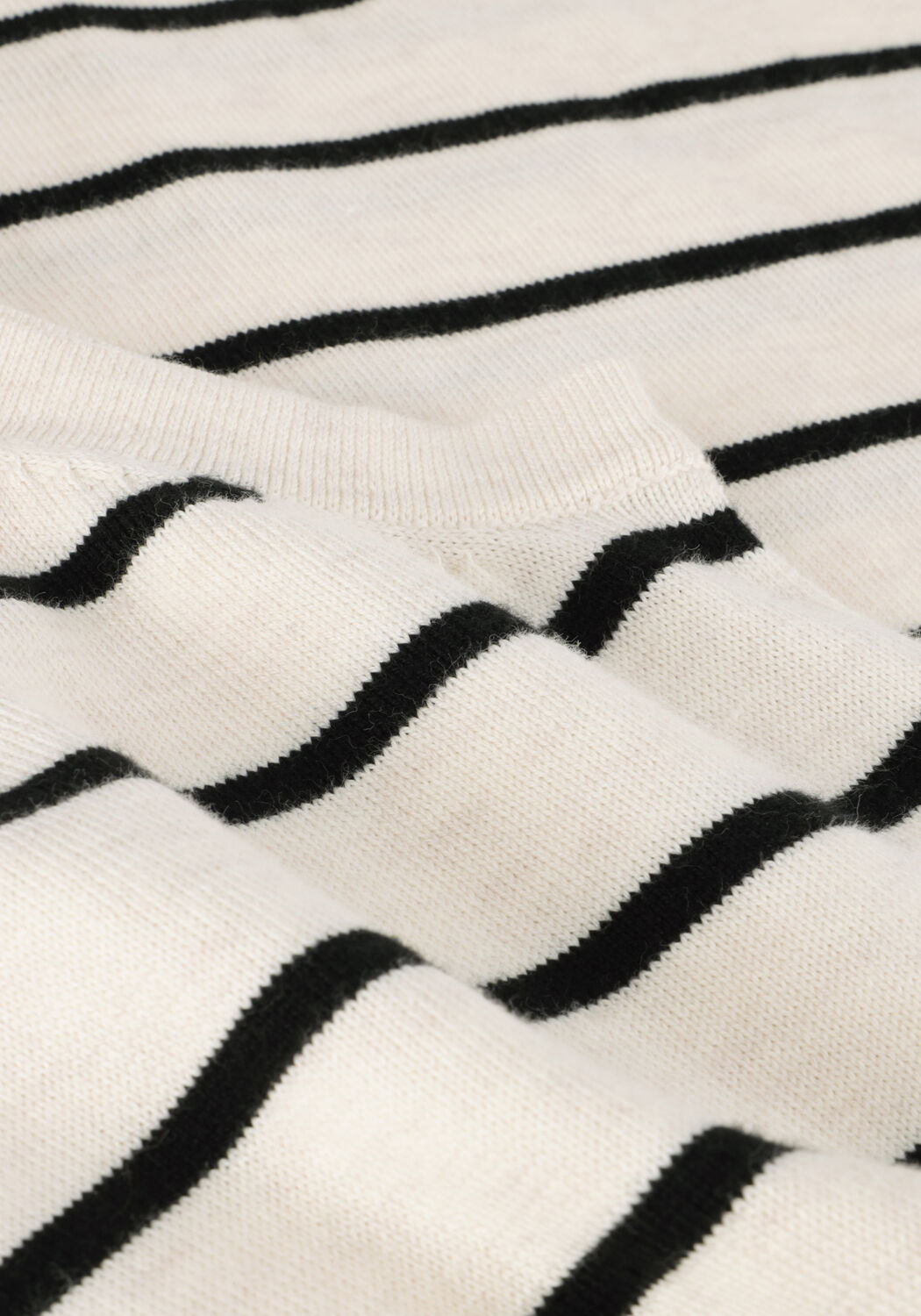 SELECTED WOMEN Robe midi SLFBERGA SL KNIT DRESS en beige - large