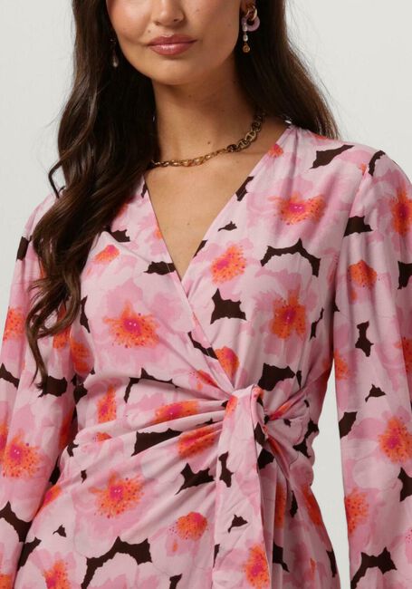 CATWALK JUNKIE Robe maxi DR PEONY WRAP en rose - large