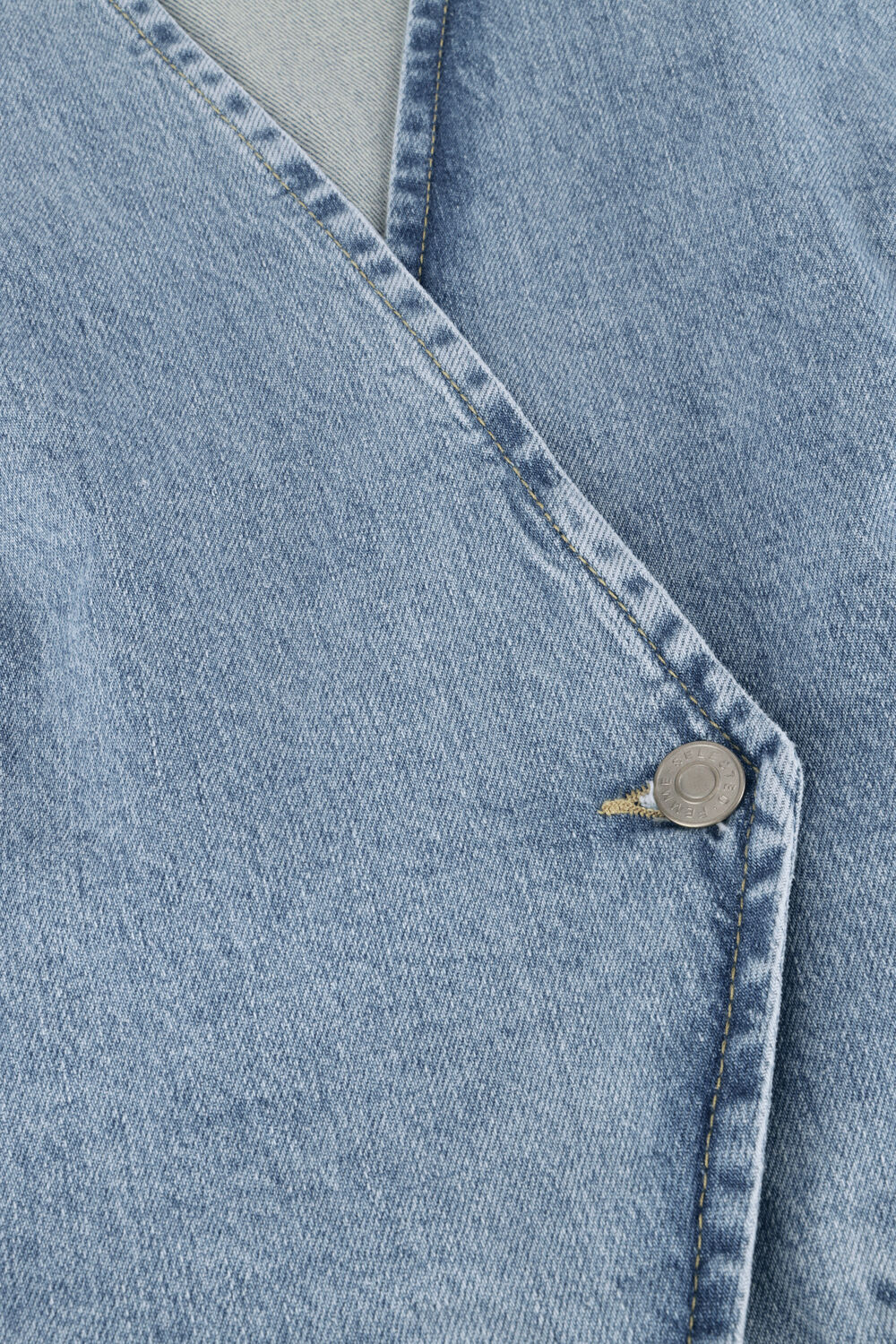 SELECTED WOMEN Gilet SLFELLIN DENIM VEST en bleu - large