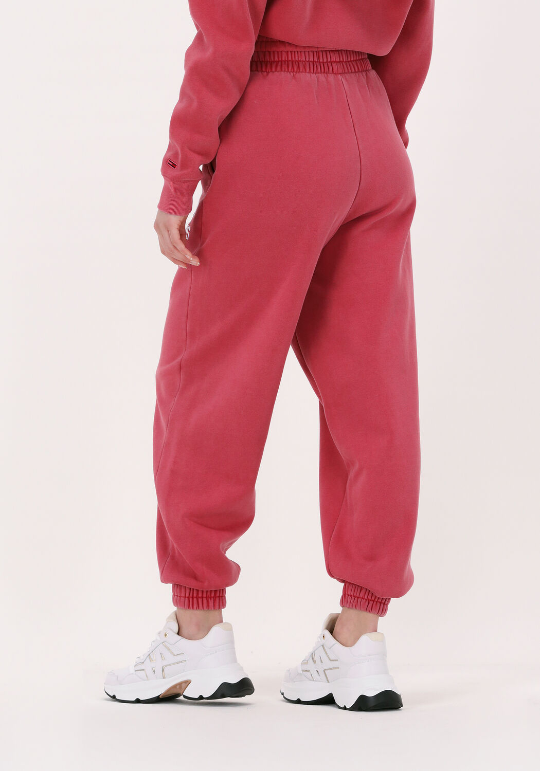 Roze TOMMY JEANS Joggingbroek TJW COLLEGE LOGO BAGGY SWEATPANT Omoda