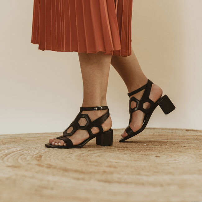 Zwarte NOTRE-V Sandalen BZ0306X Zwarte NOTRE-V Sandalen BZ0306X - large