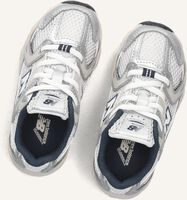 Witte NEW BALANCE Sneakers IZ530 Witte NEW BALANCE Sneakers IZ530 - medium