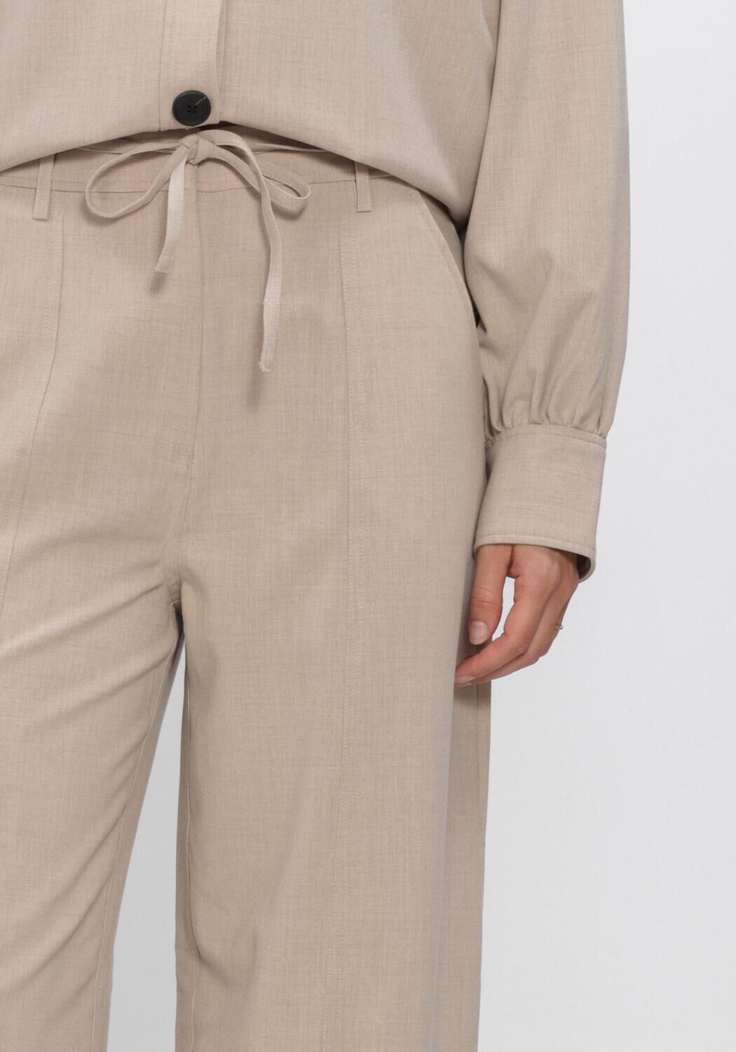 Beige SECOND FEMALE Broeken/jumpsuits ZOIE CARGO TROUSERS - large