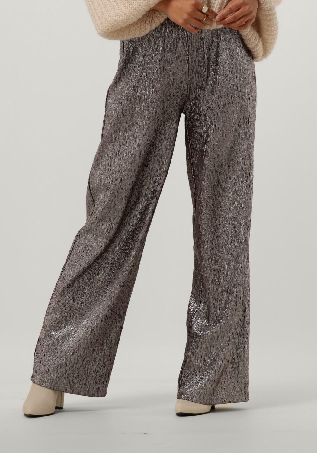 Dames Kleding Outlet Tot 70 korting in de Sale Omoda