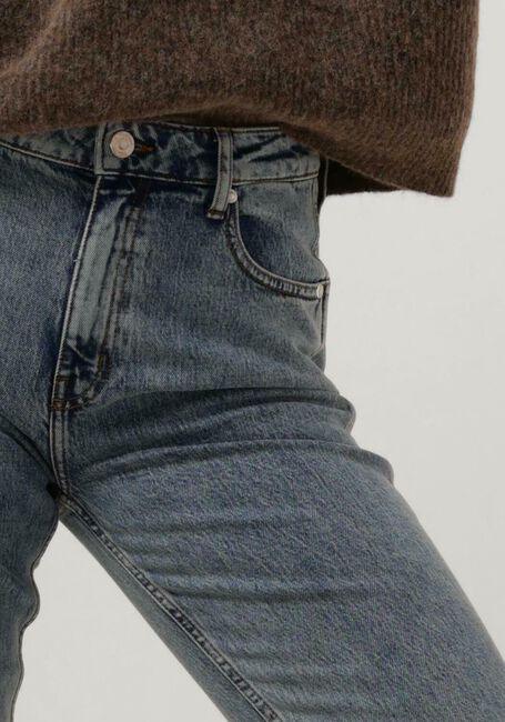 GESTUZ Slim fit jeans SALMAGZ MW SLIM JEANS Bleu clair - large