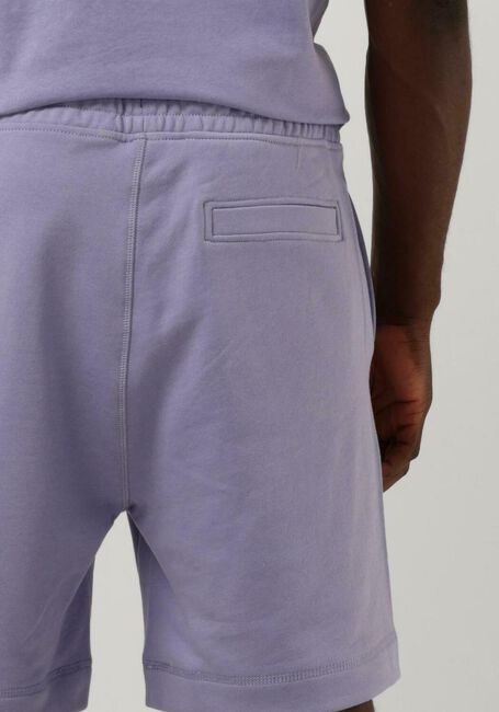 BOSS Pantalon courte SEWALK en violet - large