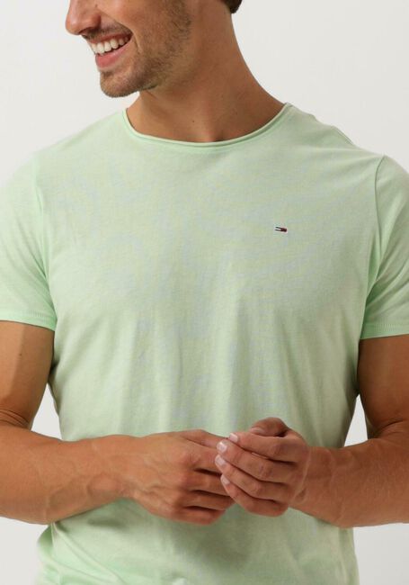 TOMMY JEANS T-shirt TJM XSLIM JASPE C NECK en vert - large